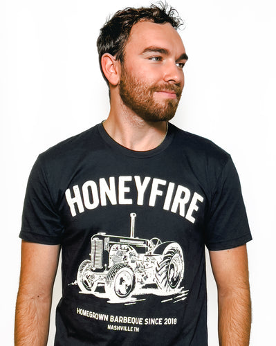 Our vintage tractor graphic tee ensures you’ll look BBQ-official while flipping burgers, or out on the town.